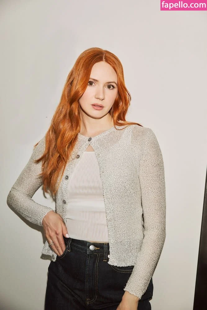 Karen Gillan Onlyfans Photo Gallery 