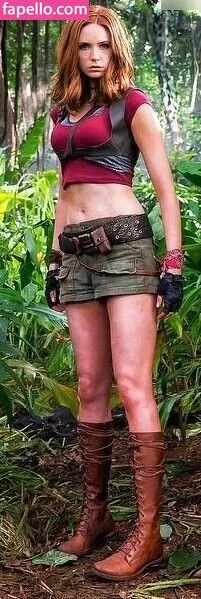 Karen Gillan Onlyfans Photo Gallery 