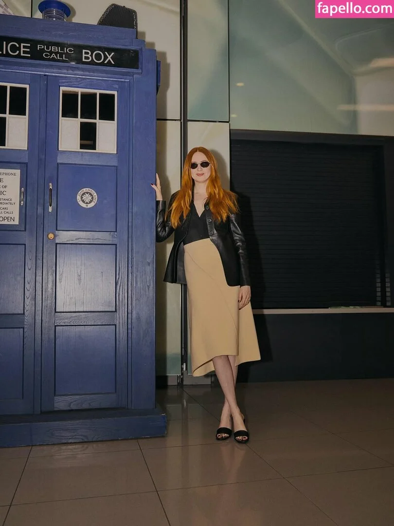 Karen Gillan Onlyfans Photo Gallery 
