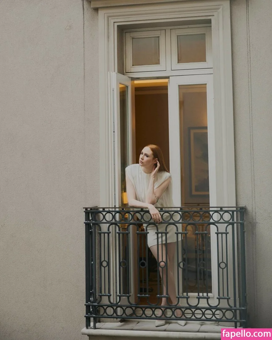 Karen Gillan Onlyfans Photo Gallery 