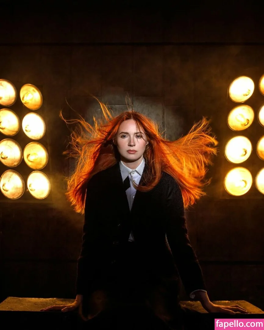 Karen Gillan Onlyfans Photo Gallery 