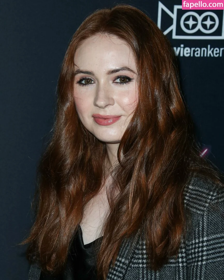 Karen Gillan Onlyfans Photo Gallery 