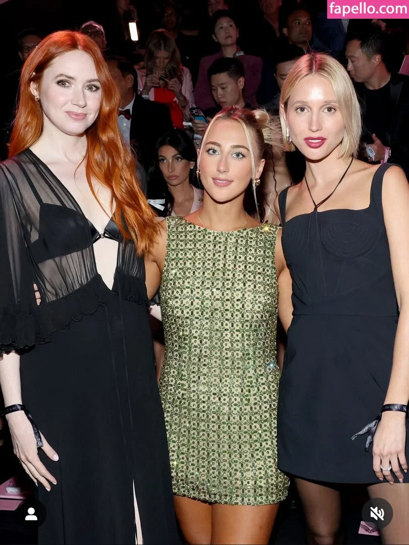 Karen Gillan Onlyfans Photo Gallery 