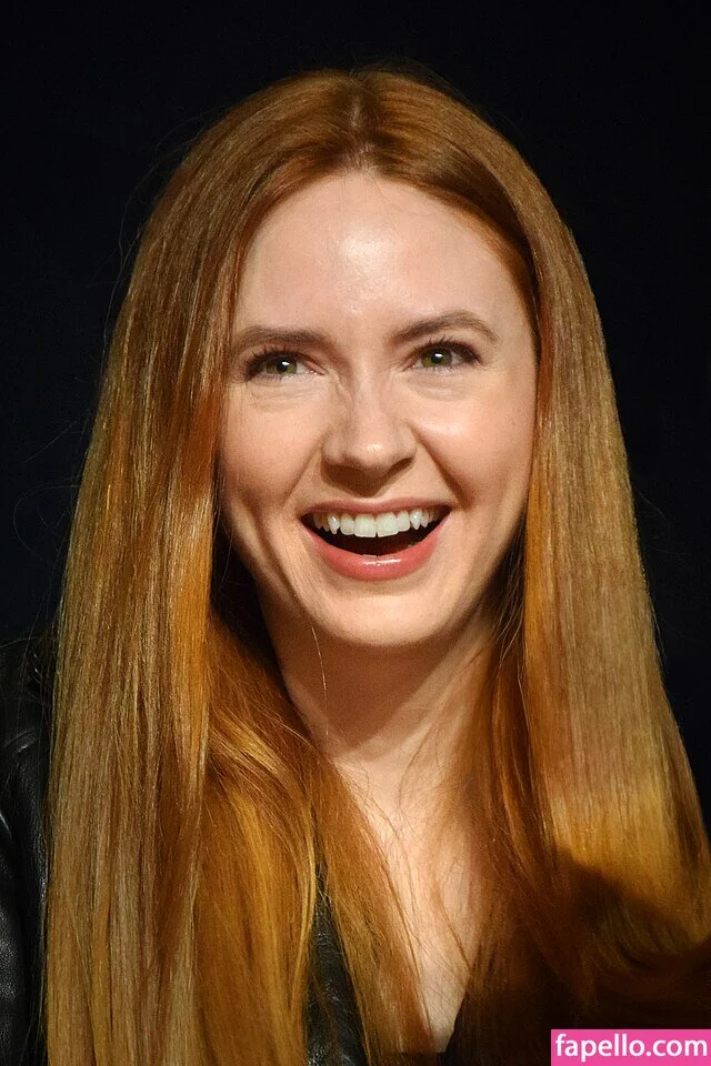 Karen Gillan Onlyfans Photo Gallery 