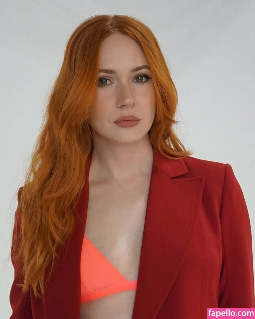 Karen Gillan Onlyfans Photo Gallery 