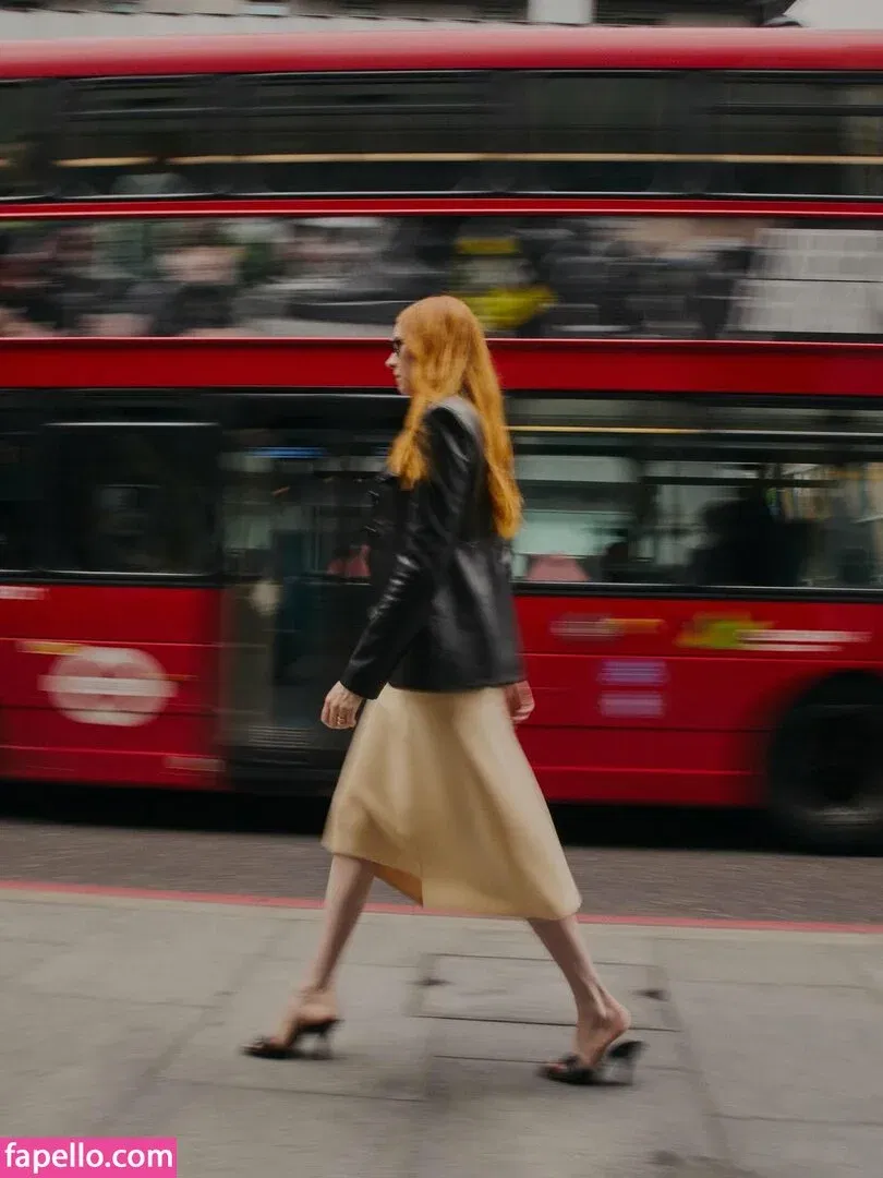 Karen Gillan Onlyfans Photo Gallery 