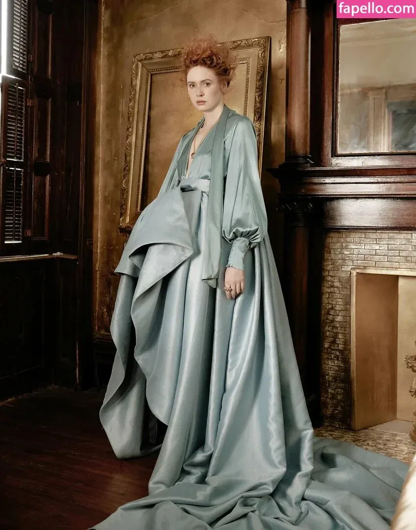 Karen Gillan Onlyfans Photo Gallery 