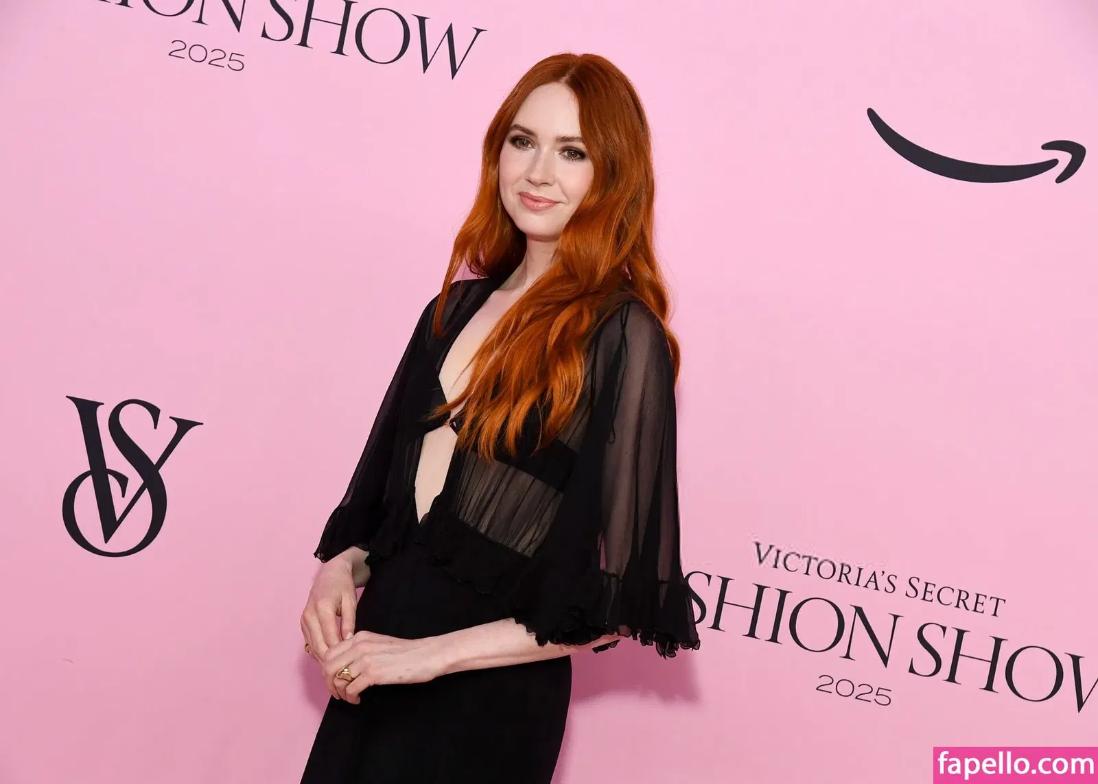 Karen Gillan Onlyfans Photo Gallery 