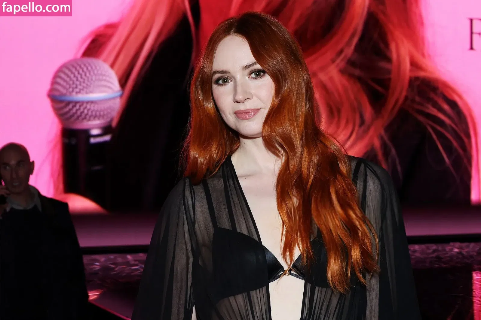 Karen Gillan Onlyfans Photo Gallery 