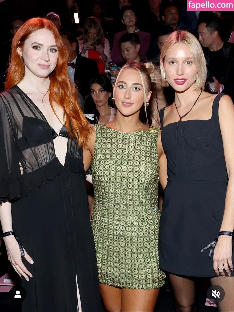 Karen Gillan Onlyfans Photo Gallery 