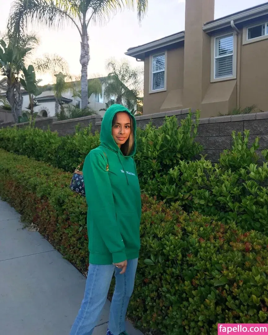 Buhnny Onlyfans Photo Gallery 