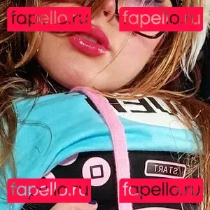 KittyKrystl Onlyfans Photo Gallery 