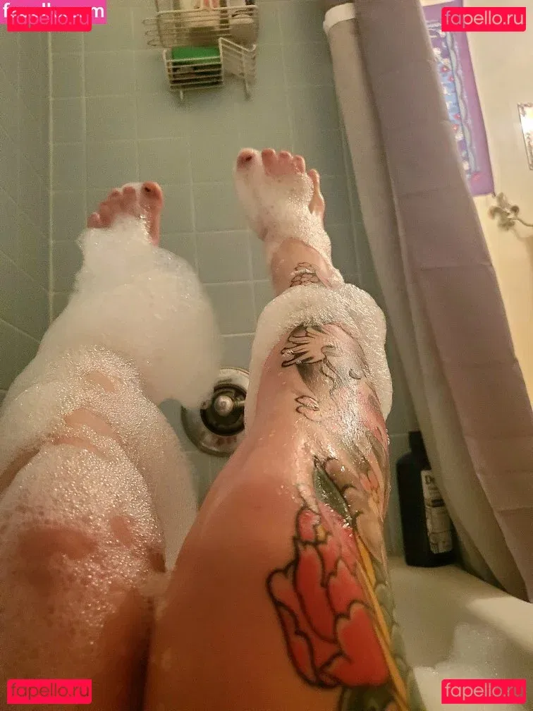 KittyKrystl Onlyfans Photo Gallery 