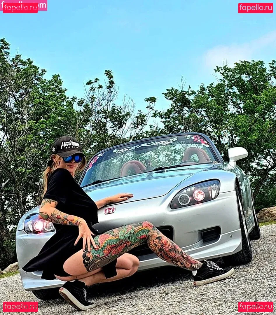 KittyKrystl Onlyfans Photo Gallery 