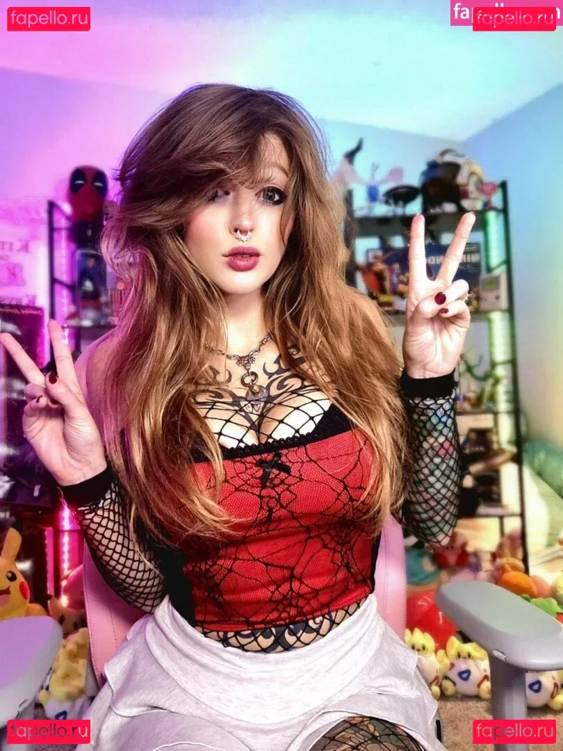 KittyKrystl Onlyfans Photo Gallery 