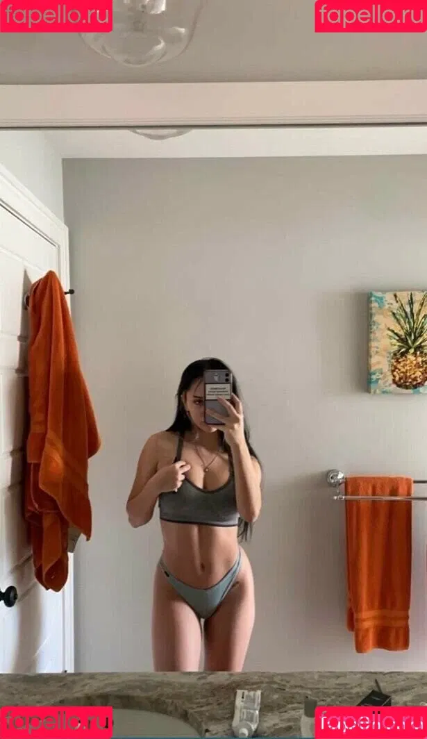 Sofia Cola Onlyfans Photo Gallery 