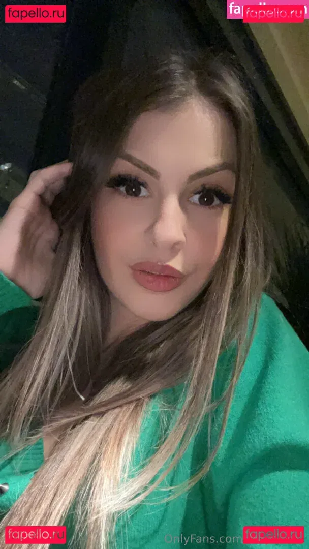 mayaishot Onlyfans Photo Gallery 