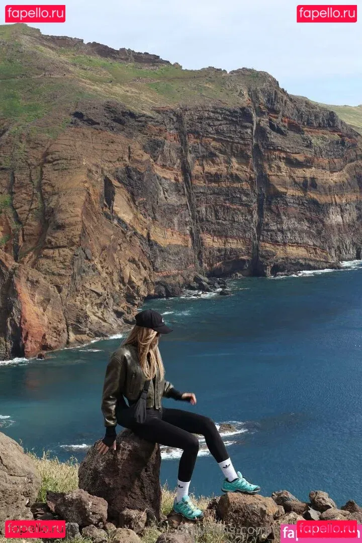 Carolina Onlyfans Photo Gallery 