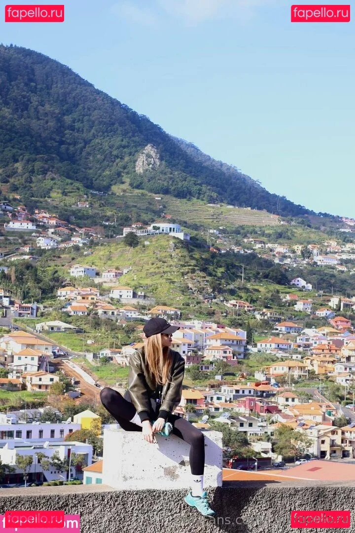 Carolina Onlyfans Photo Gallery 