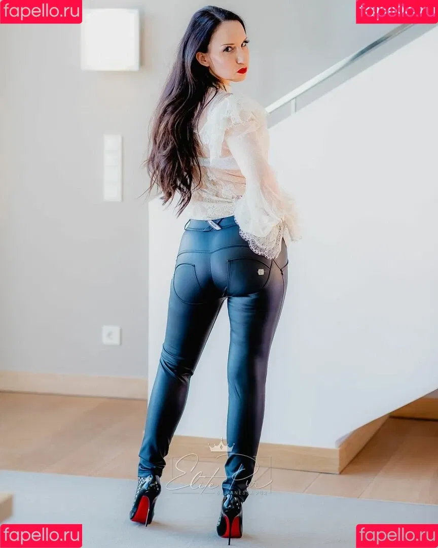 Miss Vanessa Pur Onlyfans Photo Gallery 