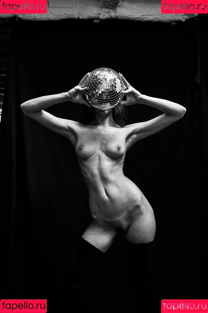 Nausicaa Yami Onlyfans Photo Gallery 