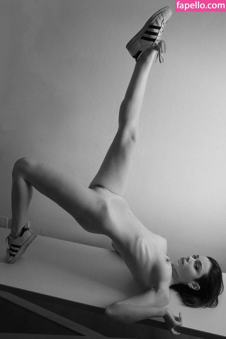 Nausicaa Yami Onlyfans Photo Gallery 