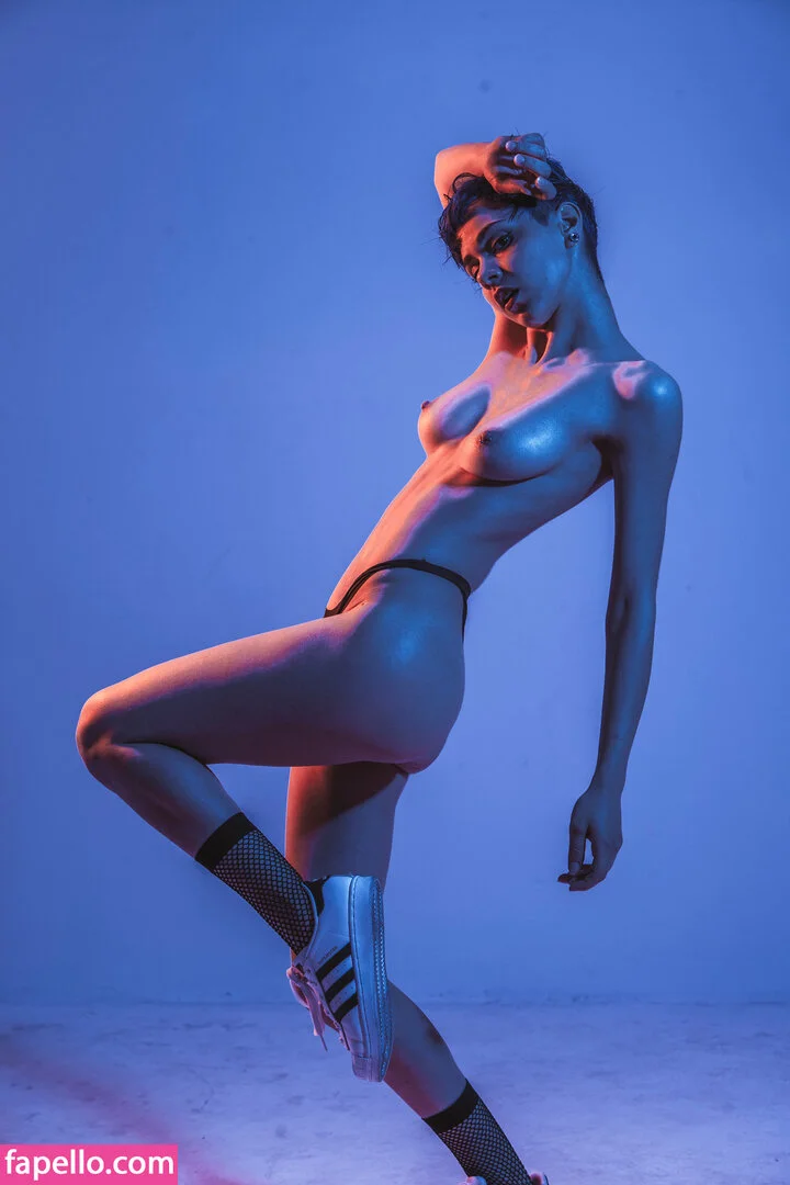 Nausicaa Yami Onlyfans Photo Gallery 