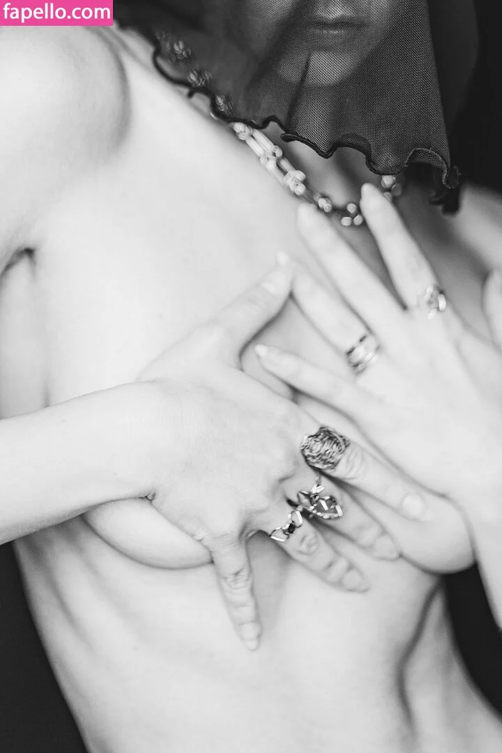 Nausicaa Yami Onlyfans Photo Gallery 