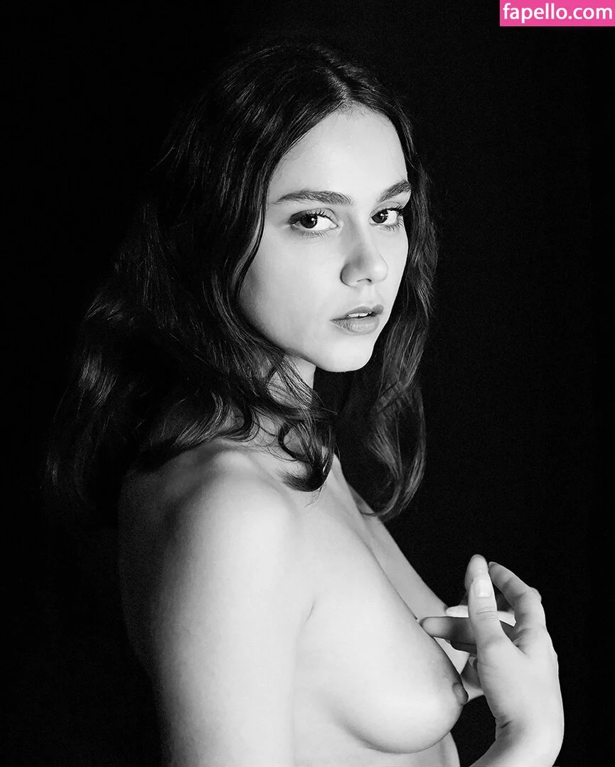 Nausicaa Yami Onlyfans Photo Gallery 