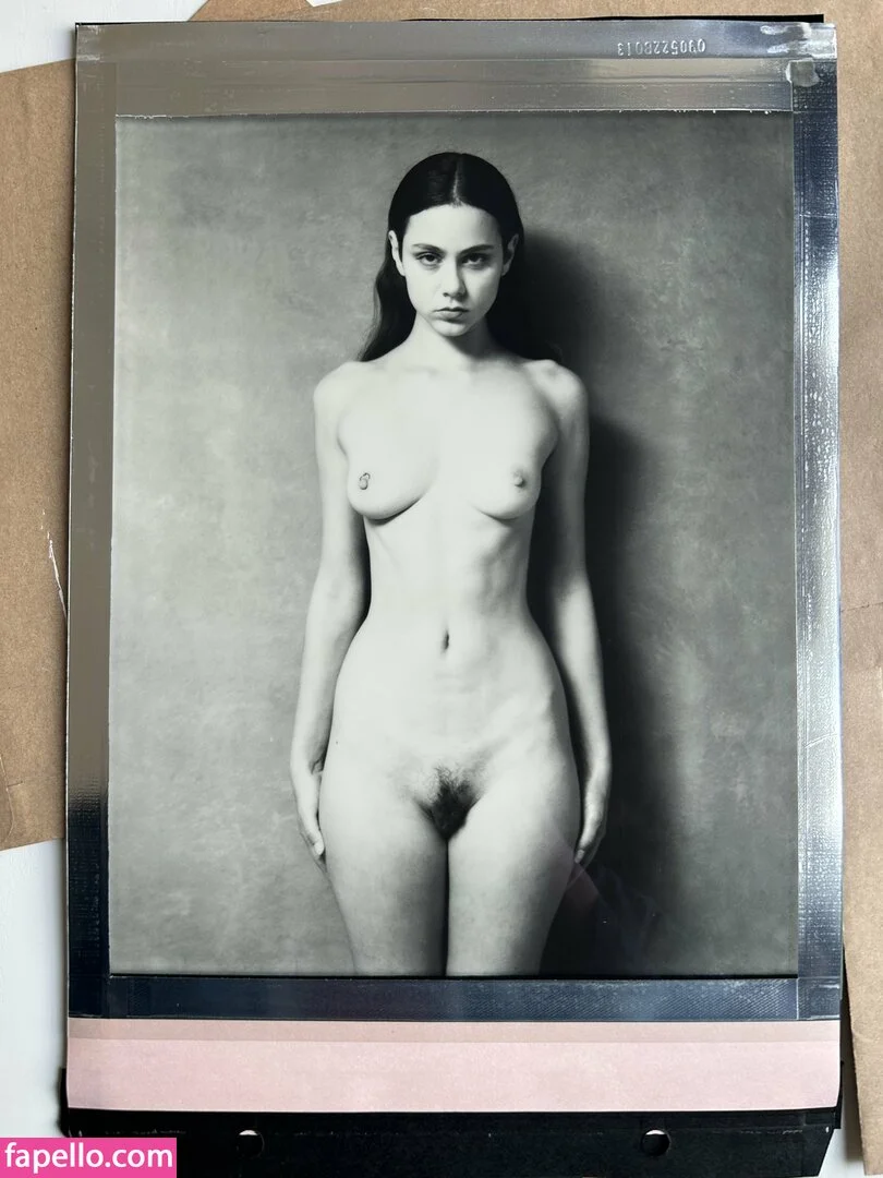 Nausicaa Yami Onlyfans Photo Gallery 