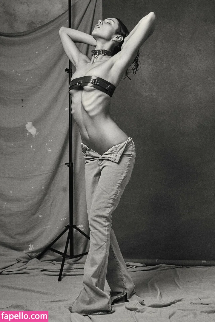 Nausicaa Yami Onlyfans Photo Gallery 