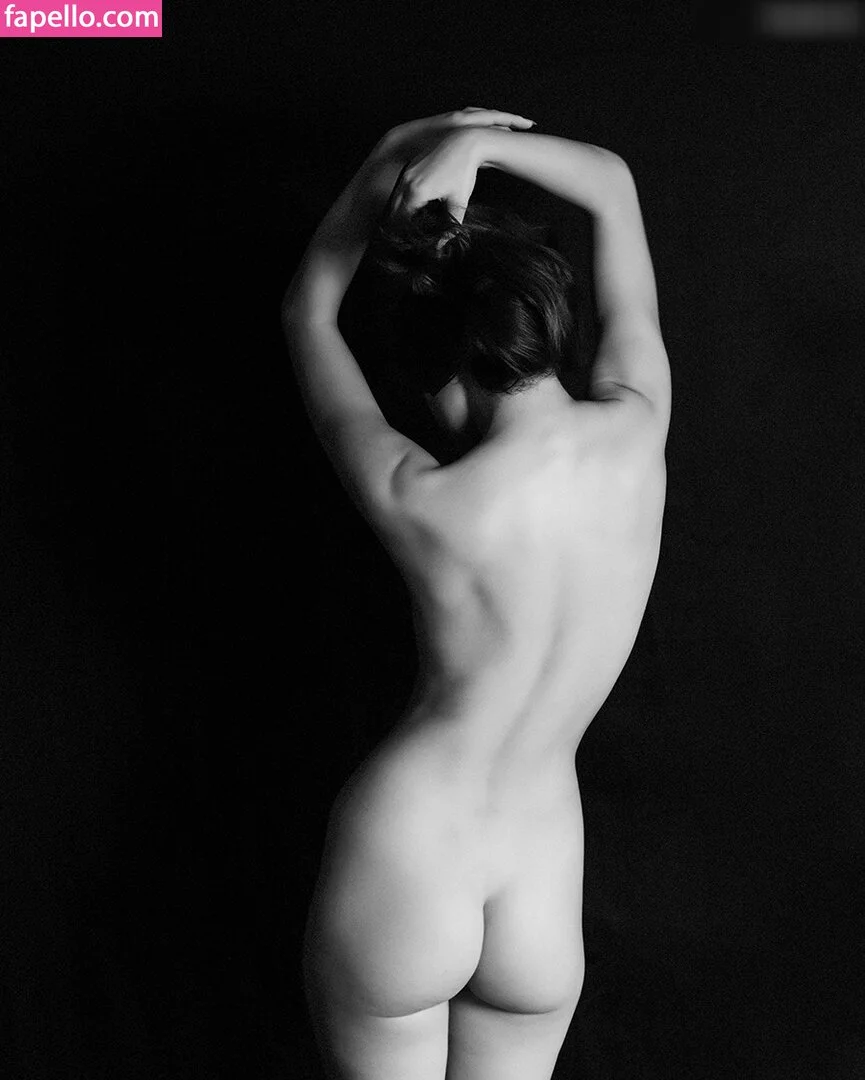 Nausicaa Yami Onlyfans Photo Gallery 