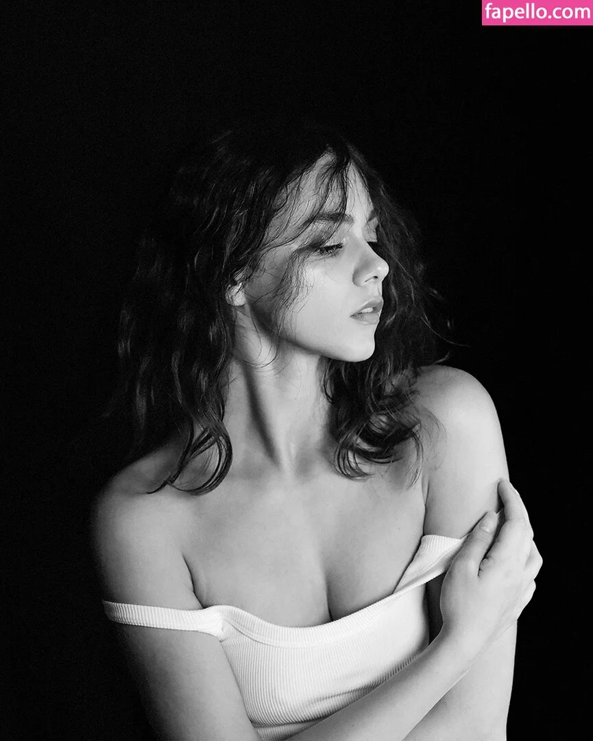 Nausicaa Yami Onlyfans Photo Gallery 