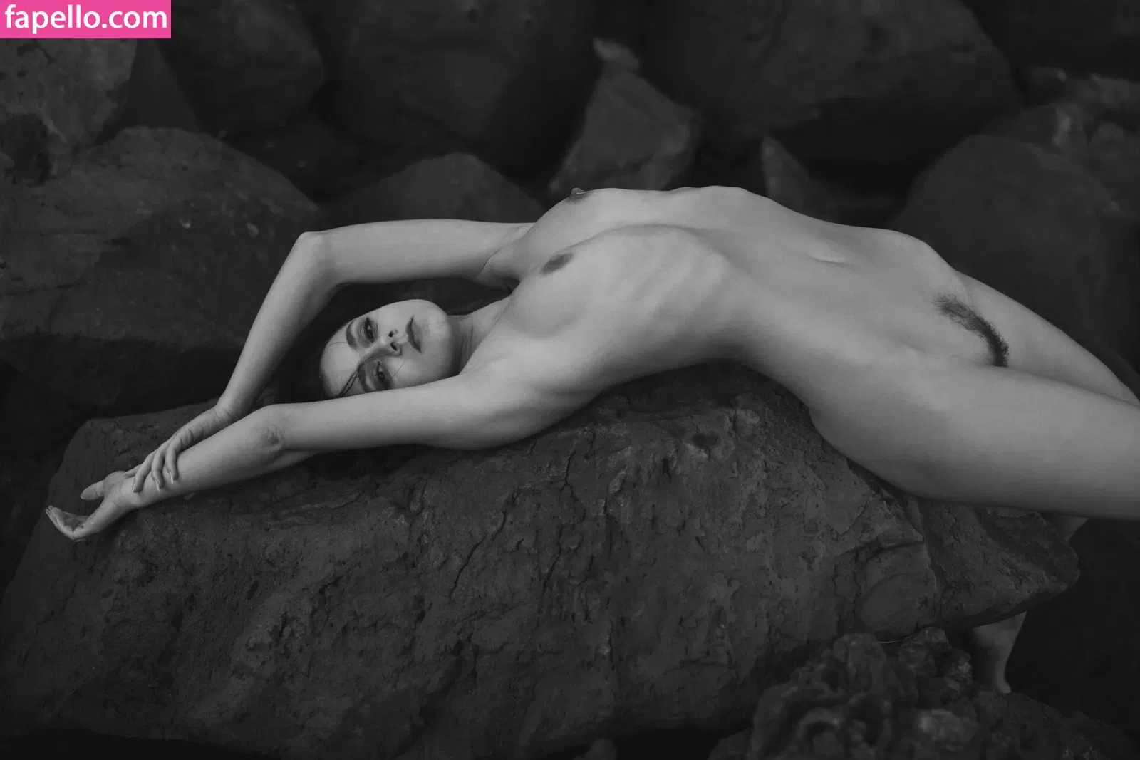 Nausicaa Yami Onlyfans Photo Gallery 