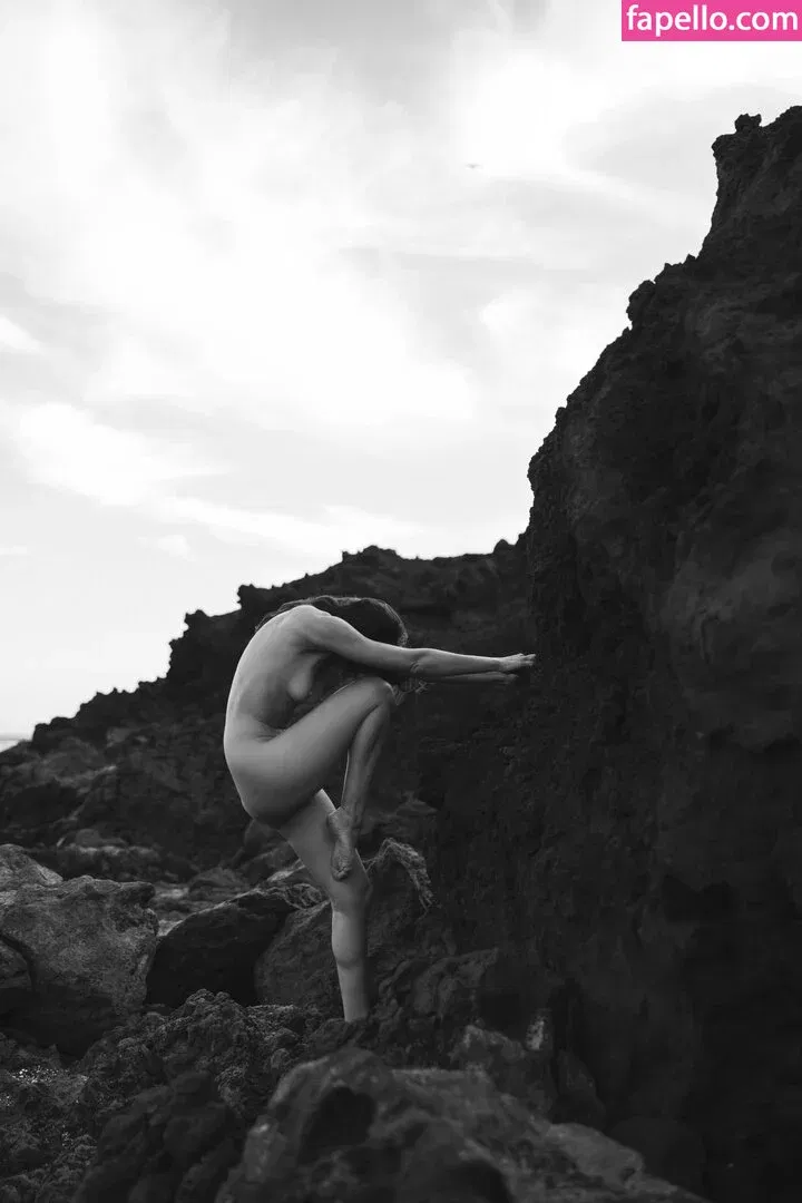 Nausicaa Yami Onlyfans Photo Gallery 