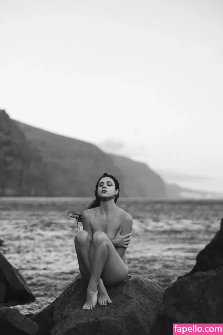 Nausicaa Yami Onlyfans Photo Gallery 