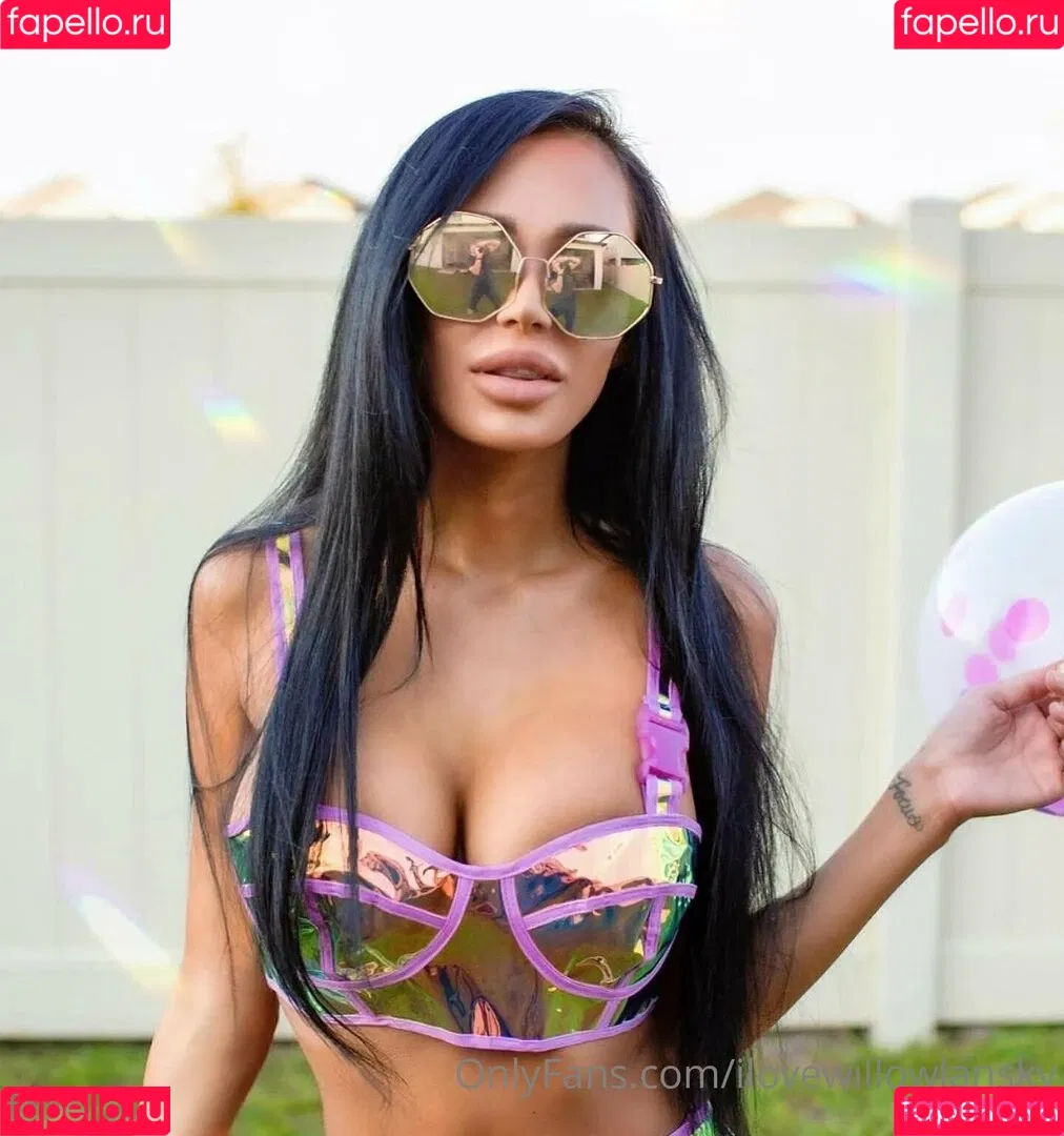 ilovewillowlansky Onlyfans Photo Gallery 