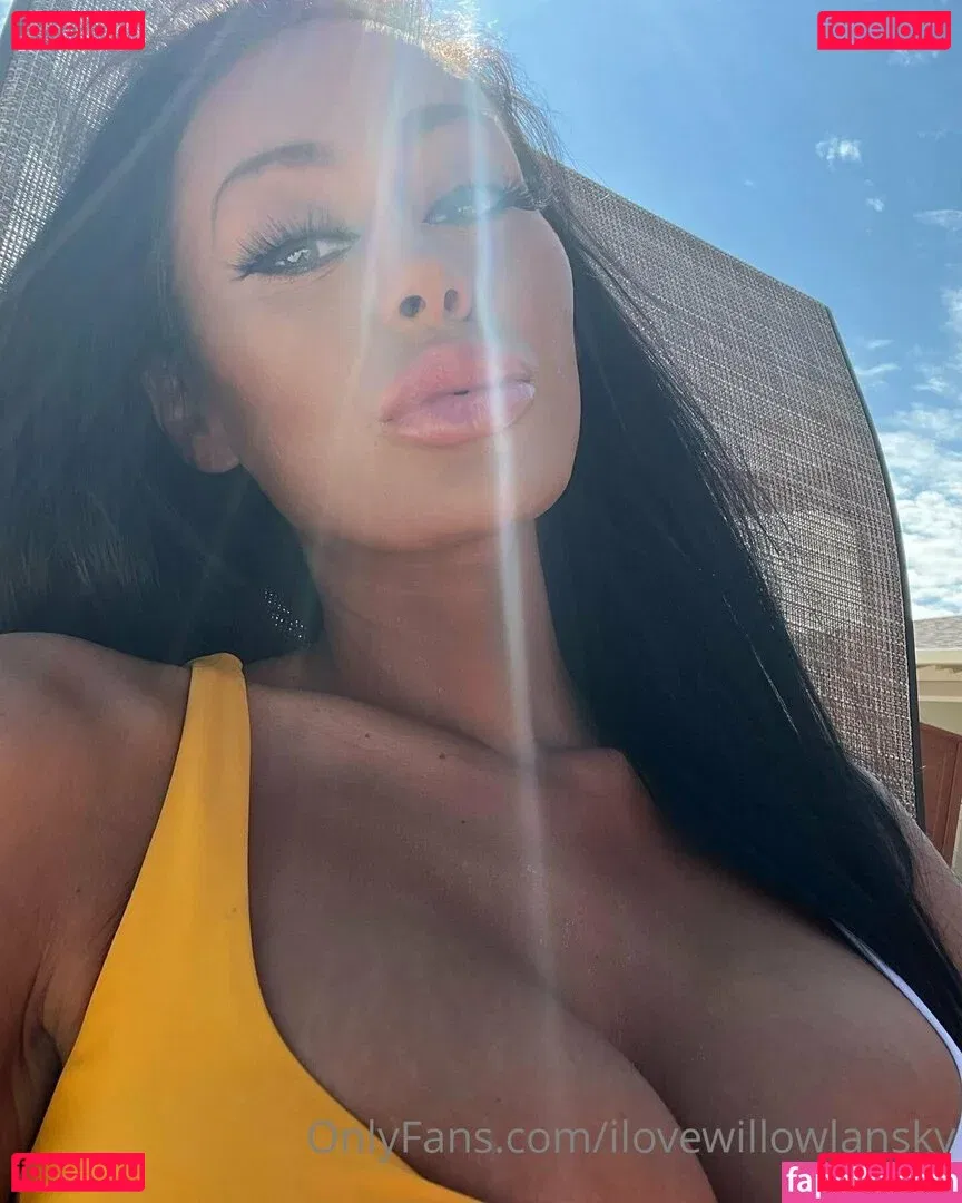 ilovewillowlansky Onlyfans Photo Gallery 
