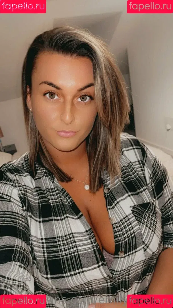 emilyy_rosee Onlyfans Photo Gallery 