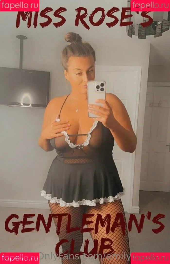 emilyy_rosee Onlyfans Photo Gallery 