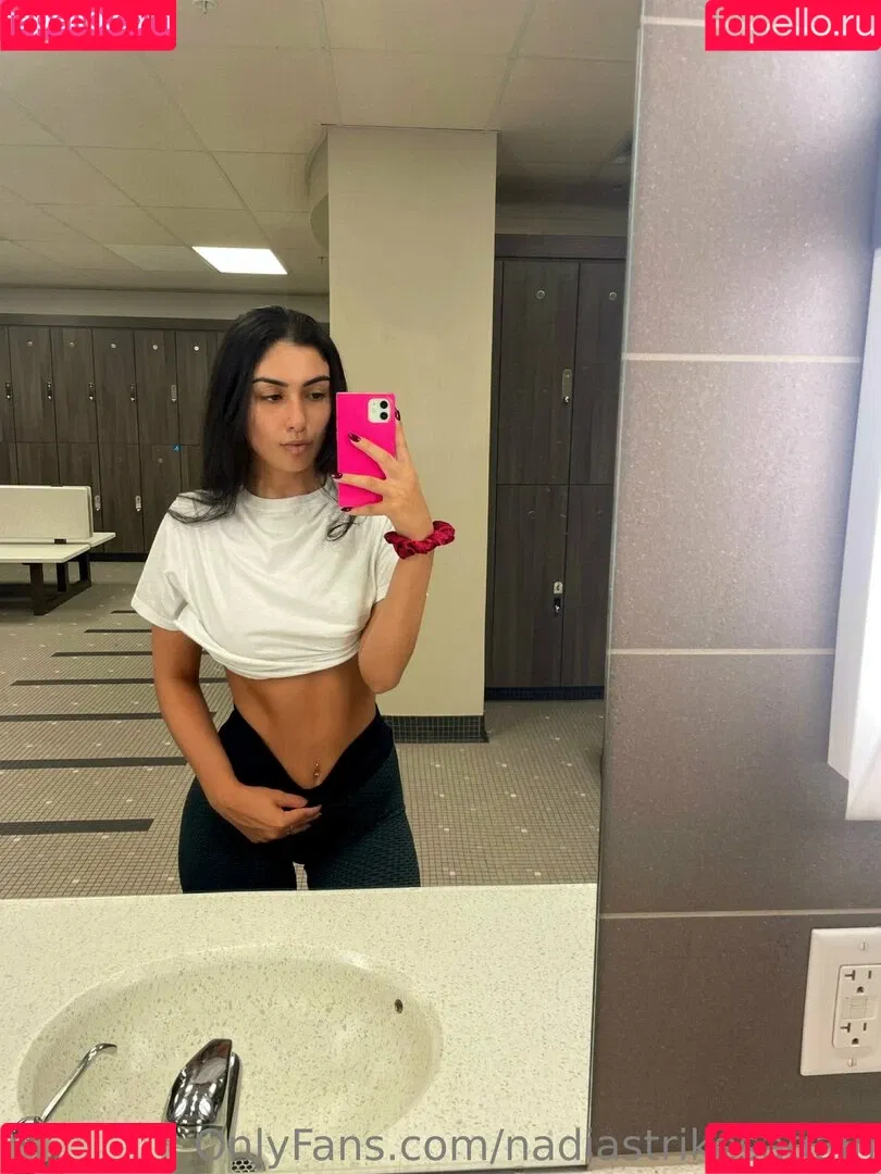 nadiastrikesagain Onlyfans Photo Gallery 