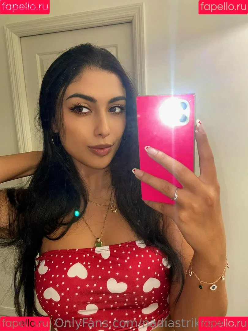 nadiastrikesagain Onlyfans Photo Gallery 