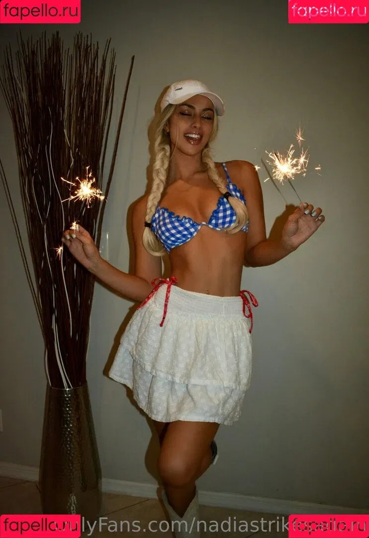 nadiastrikesagain Onlyfans Photo Gallery 