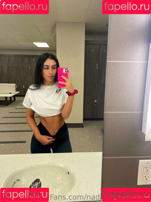 nadiastrikesagain Onlyfans Photo Gallery 