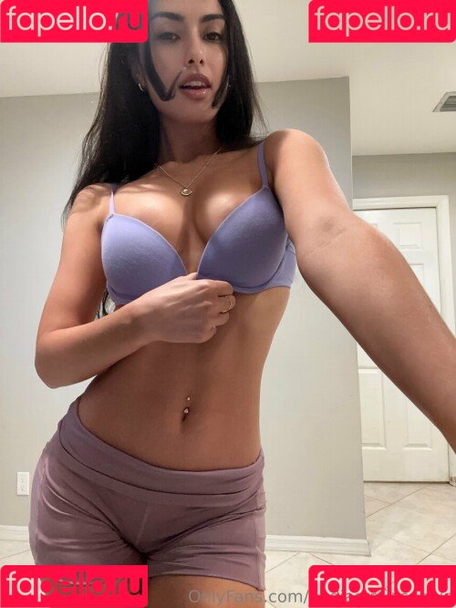 nadiastrikesagain Onlyfans Photo Gallery 