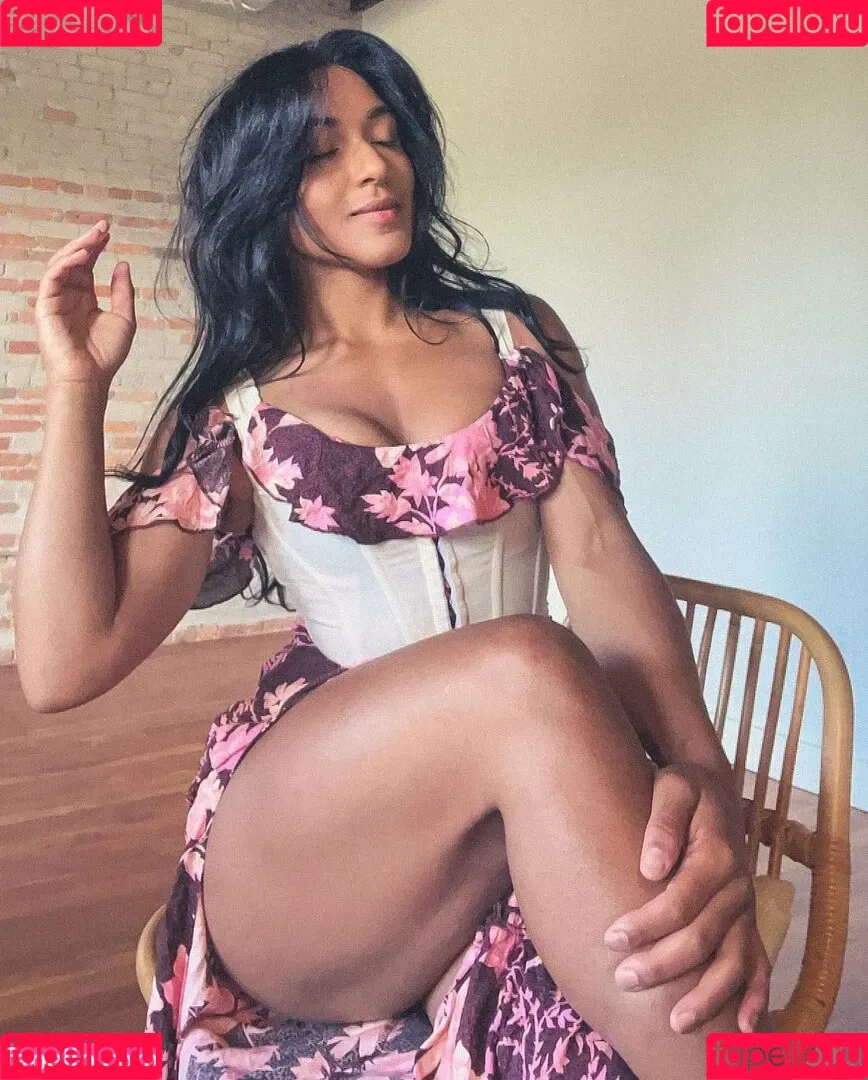 Naturebooty Onlyfans Photo Gallery 