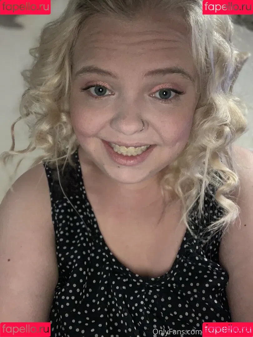 sadiegoldfree Onlyfans Photo Gallery 