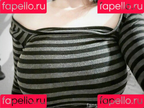 Esskayuwu Onlyfans Photo Gallery 