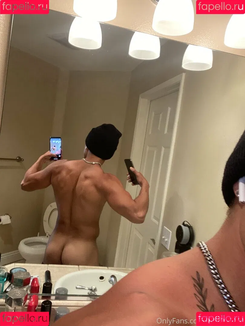 aedanvip Onlyfans Photo Gallery 