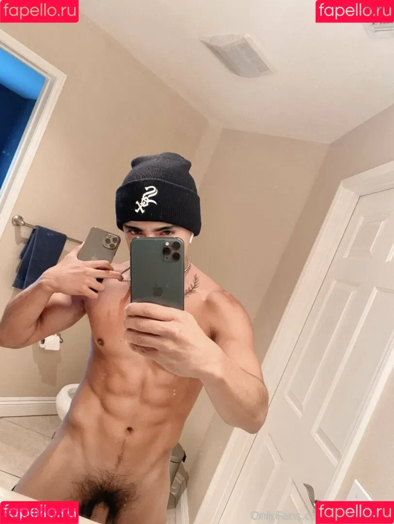 aedanvip Onlyfans Photo Gallery 